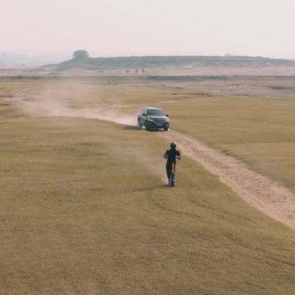 Yellow/Dual Motor/with Seat